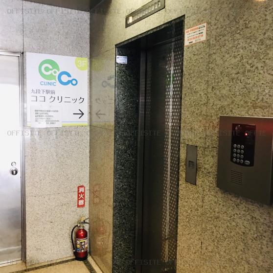 九段中央ビルのエレベーター