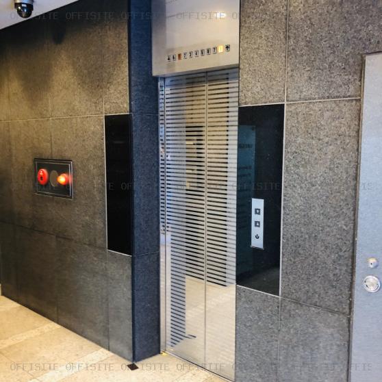 ＮＲＥＧ銀座ビルのエレベーター