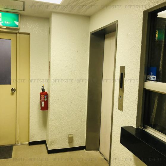 ニューハイツ高田馬場のエレベーター
