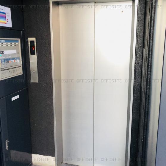 ＣＯＣＯＳＰＡＣＥ高田馬場のエレベーター