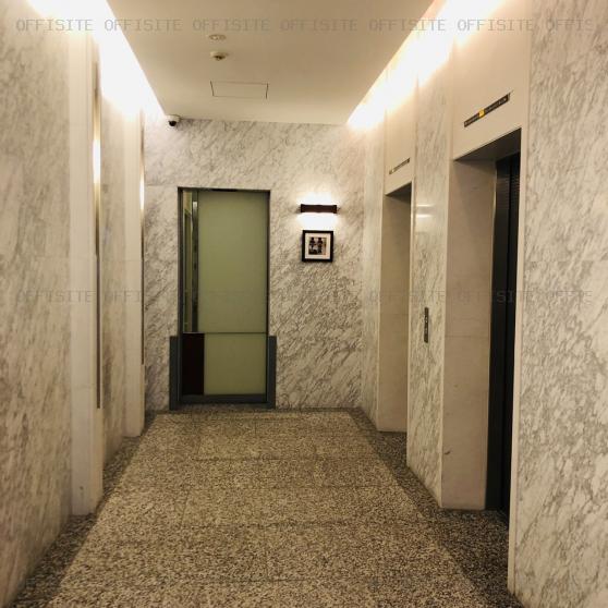 神田プラザのエレベーターホール