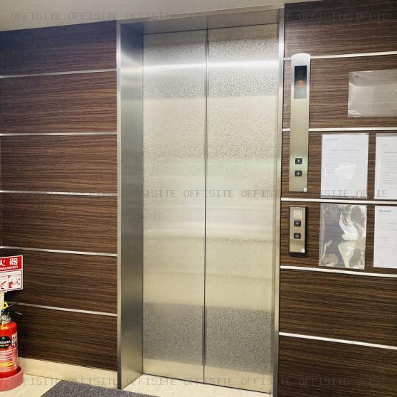木挽館銀座ビルのエレベーター