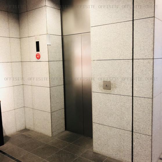 近鉄京橋スクエアのエレベーター