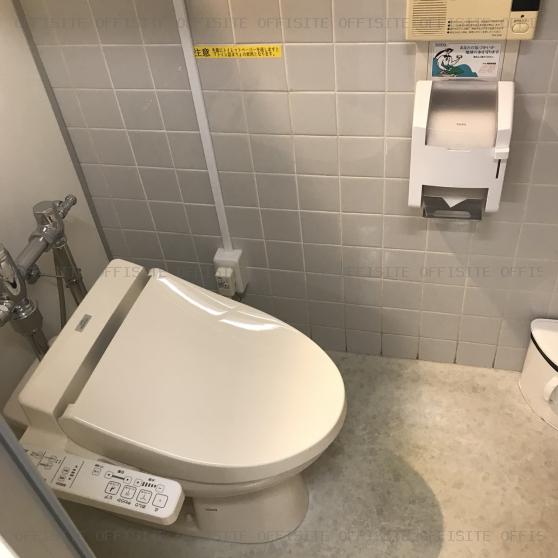 新コスモス電機ビルのトイレ