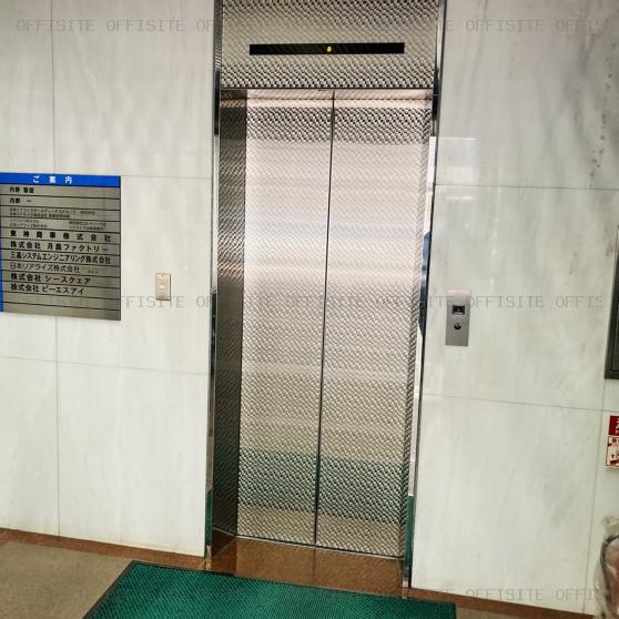 新宿内野ビルⅡのエレベーター