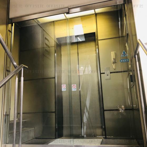 ＹＳ須田町ビルのエレベーター