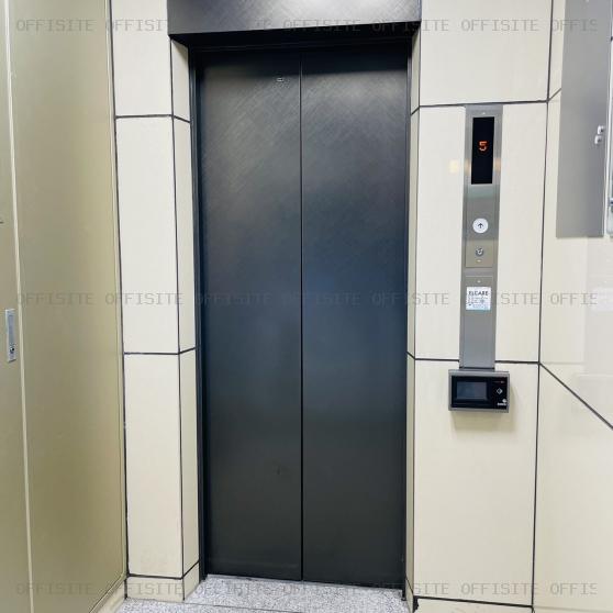日宝神田イーストのエレベーター