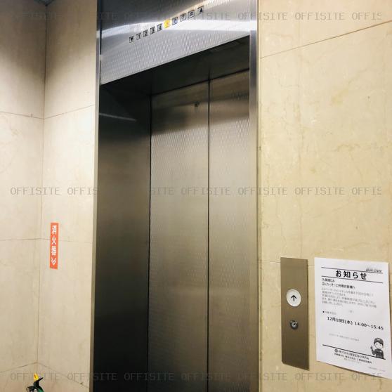 久保田ビルのエレベーター