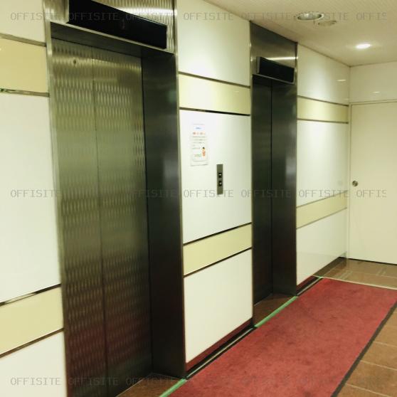 横浜エム・エスビルのエレベーター