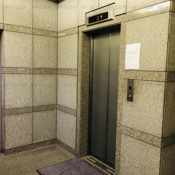 堀川ビルのエレベーター