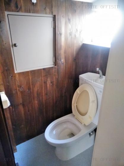 タチバナビルのトイレ