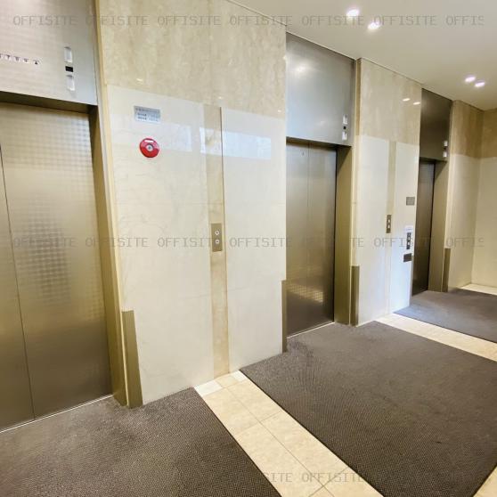 東京トラフィック錦糸町ビルのエレベーター