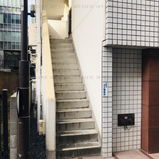 紀尾井町第２山本ビルの階段