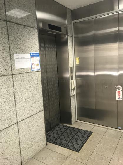 九段勧業ビルのエレベーター