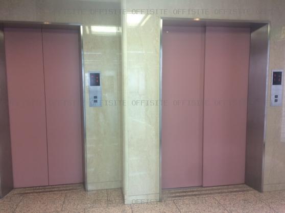 三ツ木聖蹟桜ヶ丘ビルのエレベーター