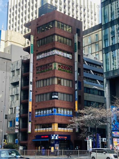 東京八重洲ビルの外観