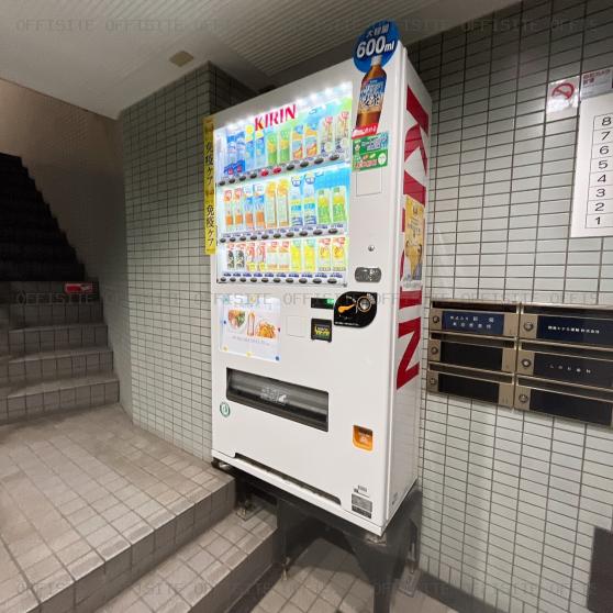 福田ビルの自動販売機