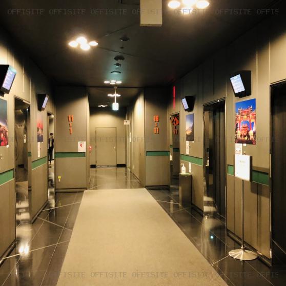 横浜クリエーションスクエアのエレベーター