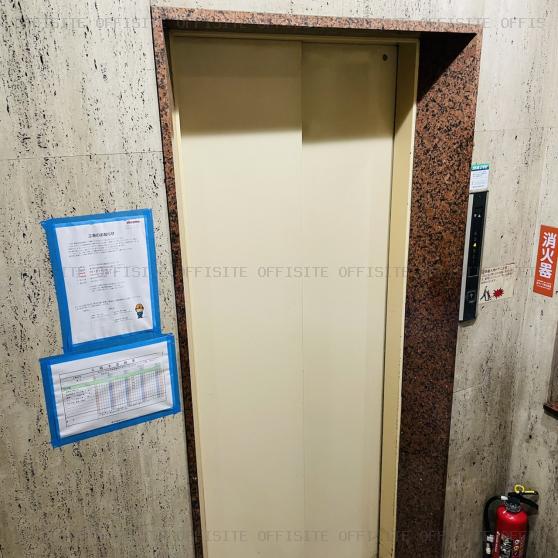 平田ビルのエレベーター