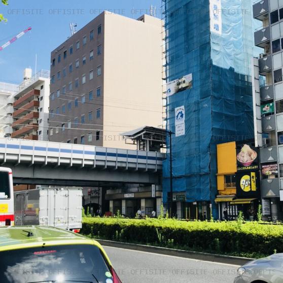 東京モリスビル第２のビル前面道路