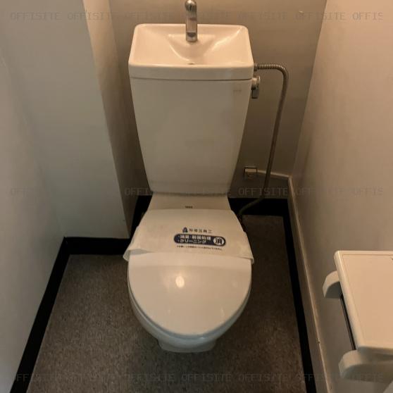 千葉ビルのトイレ