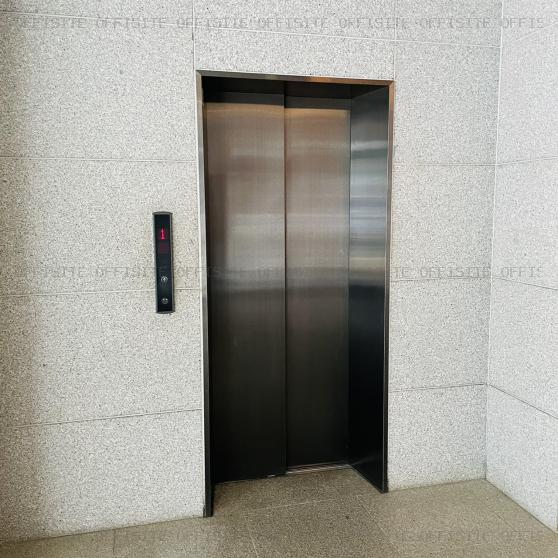 ファーロ南青山のエレベーター