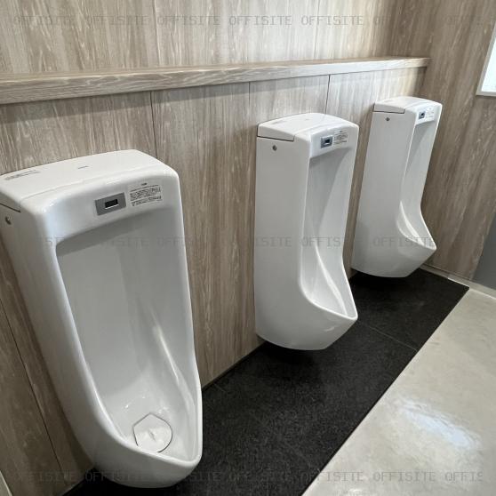 Ｄａｉｗａ笹塚タワーの11階貸室　男子トイレ