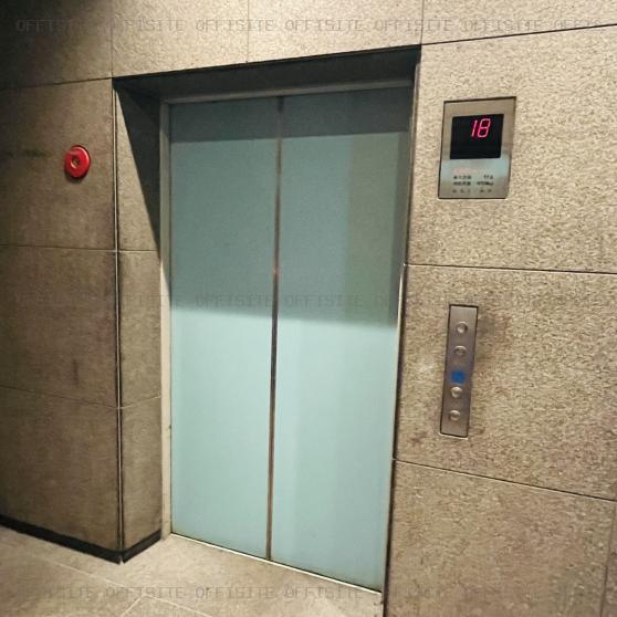 Ｄａｉｗａ笹塚タワーの貨物用エレベーター