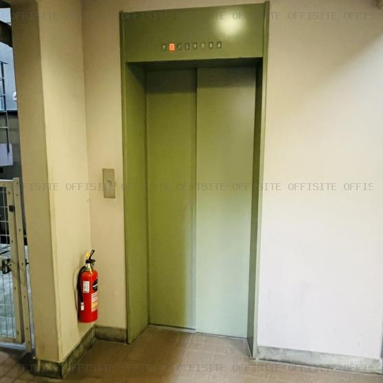 工藤ビルのエレベーター