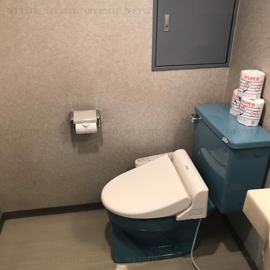 内神田金子ビルのトイレ