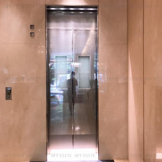 ロイヤルクリスタル銀座のエレベーター