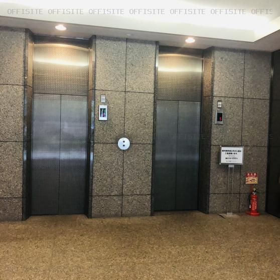 フジワラビルのエレベーター