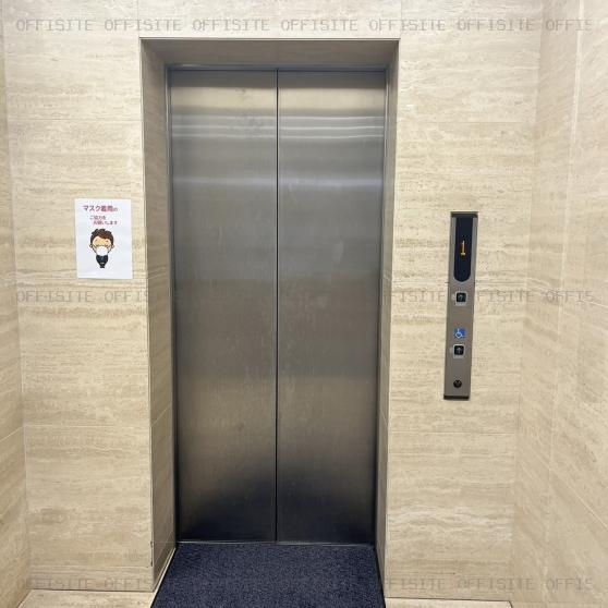 神明日本橋ビルのエレベーター