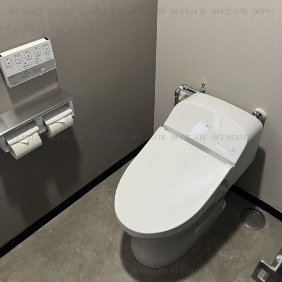 Ｄ’ｓ ＶＡＲＩＥ御徒町ビルのトイレ