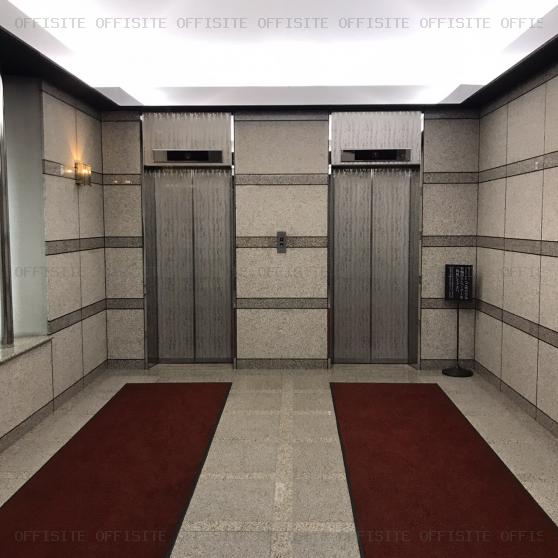 宍倉ビルのエレベーター