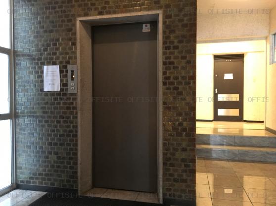 東京セントラル表参道のエレベーター