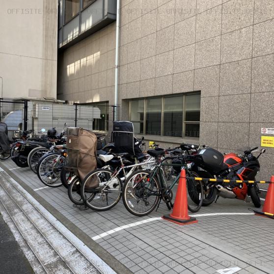 小川町進興ビルの駐輪スペース