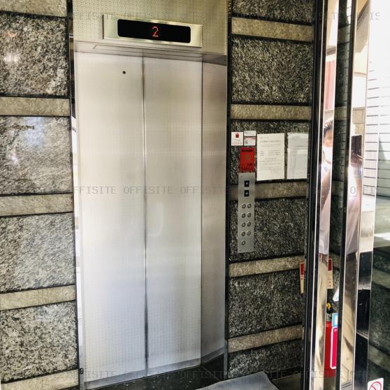 飯田橋コアビルのエレベーター