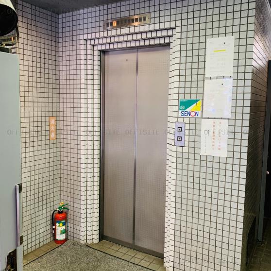 赤坂ＭＹ（マイ）ビルのエレベーター