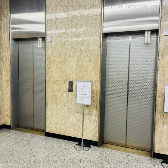 塚本大千葉ビルのエレベーター