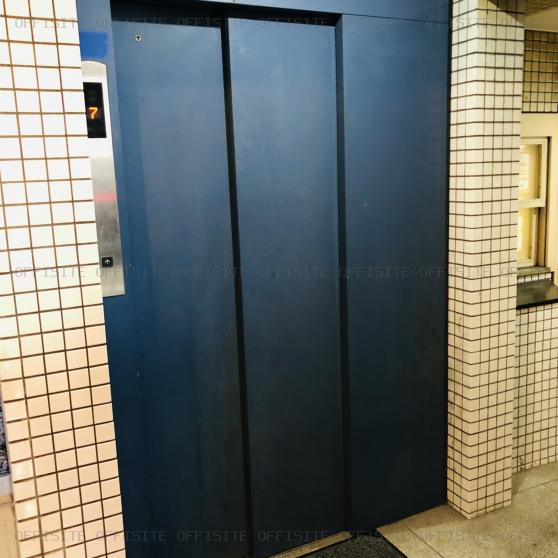 ラミアール赤坂のエレベーター