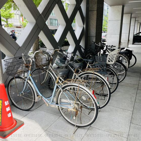 東京建設会館の駐輪スペース