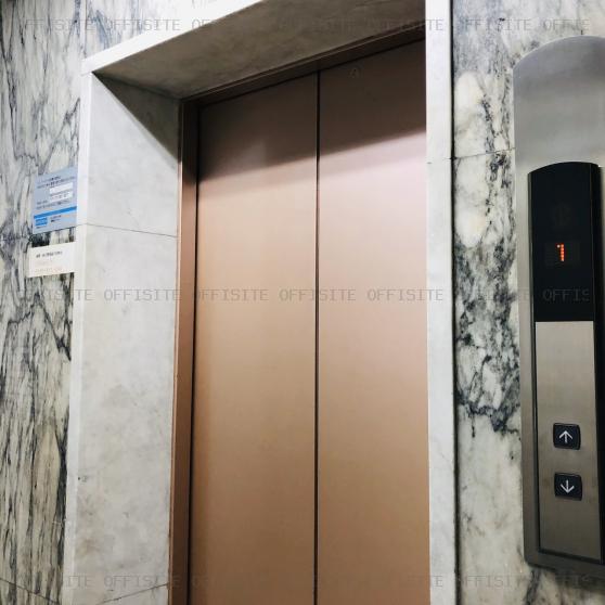 茗荷谷ハイツのエレベーター