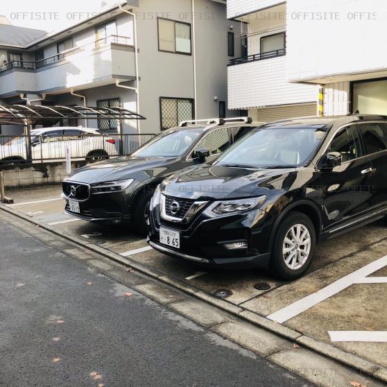 駒沢ＤＳビルの駐車場