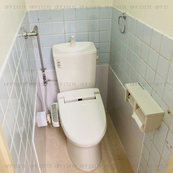 国際岩本ビルの3階 トイレ