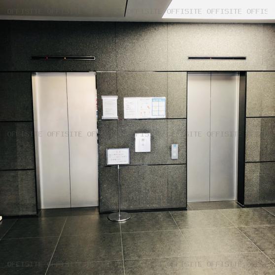 ニッセイ大塚駅前ビルのエレベーター