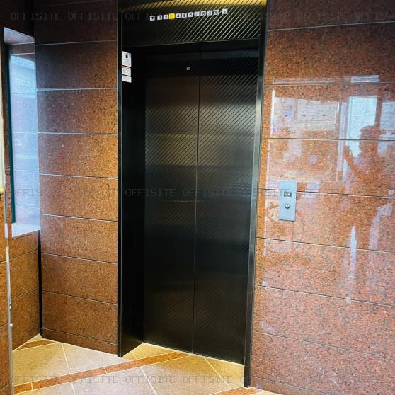 イトークリエイト小石川ビルのエレベーター