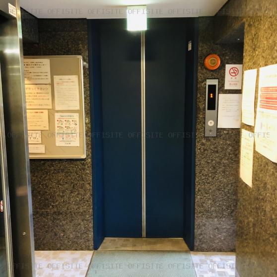 朝日虎ノ門マンションのエレベーター