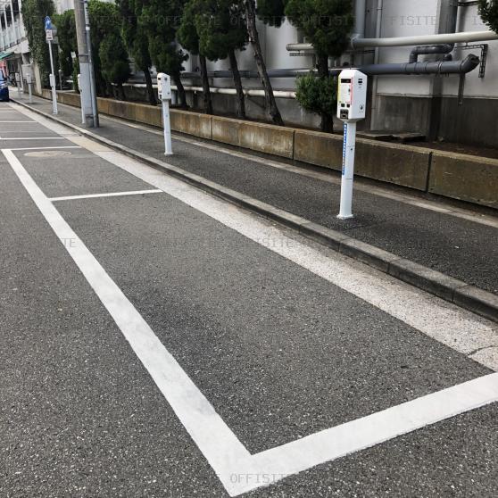 日本通運東品川流通センタービルの付近の白枠駐車場