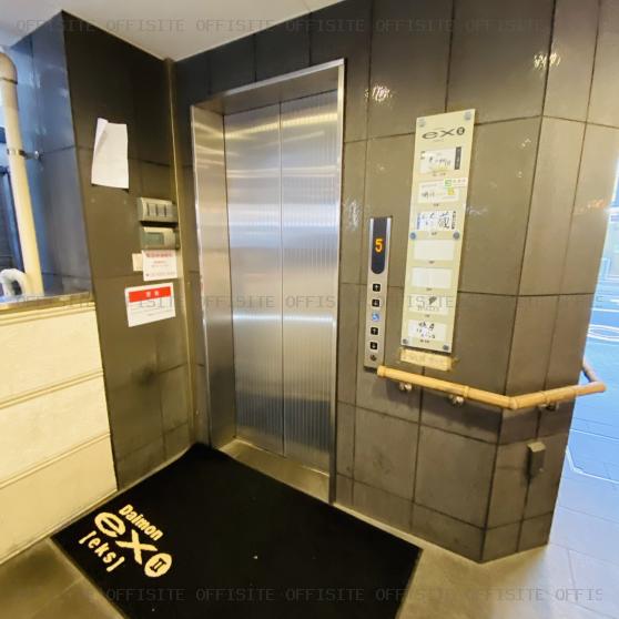 Ｄａｉｍｏｎ ｅｘ Ⅱのエレベーター